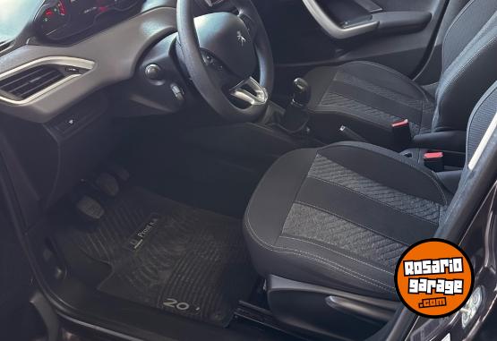 Autos - Peugeot 208 2019 Nafta 60000Km - En Venta