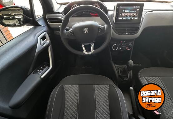 Autos - Peugeot 208 2019 Nafta 60000Km - En Venta