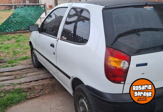 Autos - Fiat Palio 2000 Nafta 2000Km - En Venta