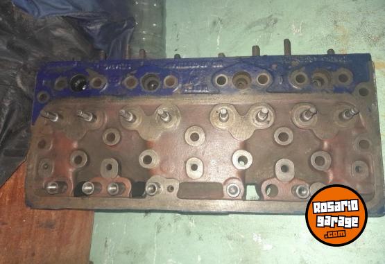 Accesorios para Autos - Vendo tapa cilindros perkins potenciado 4 ..usada buen estado - En Venta