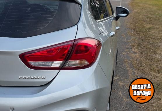 Autos - Chevrolet Cruze premier 2020 Nafta 54000Km - En Venta