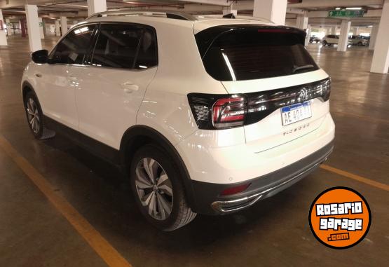 Autos - Volkswagen T-cross highiline 2020 Nafta 56000Km - En Venta
