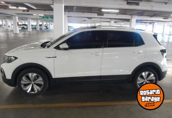 Autos - Volkswagen T-cross highiline 2020 Nafta 56000Km - En Venta