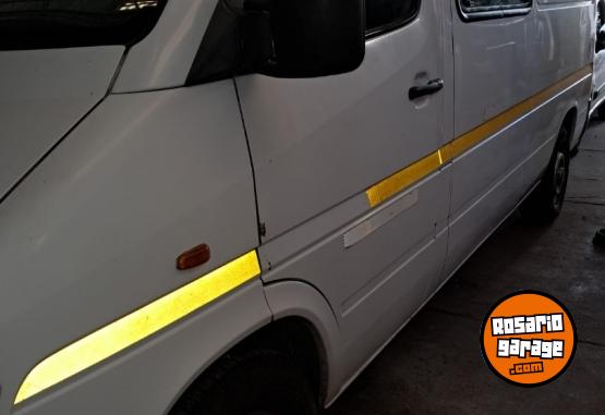 Utilitarios - Mercedes Benz Sprinter 2001 Diesel 111111Km - En Venta