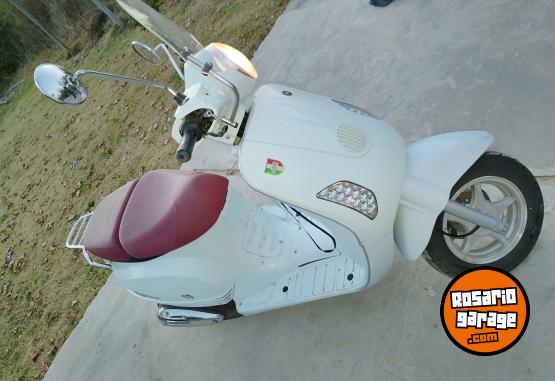 Motos - Motomel Strato 150cc 2020 Nafta 1000Km - En Venta