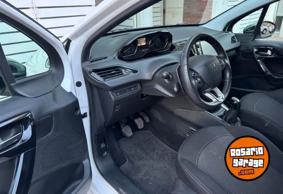 Autos - Peugeot 208 Allure Plus HDI 2018 Diesel 82000Km - En Venta