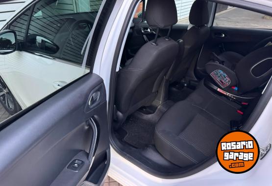 Autos - Peugeot 208 Allure Plus HDI 2018 Diesel 82000Km - En Venta
