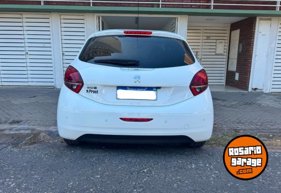 Autos - Peugeot 208 Allure Plus HDI 2018 Diesel 82000Km - En Venta