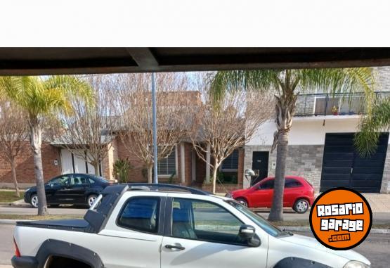 Camionetas - Fiat Strada Adventure 2013 GNC 180000Km - En Venta