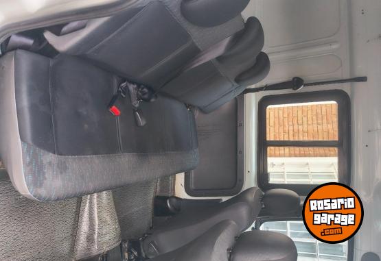 Utilitarios - Renault Kangoo 2017 Nafta 184842Km - En Venta