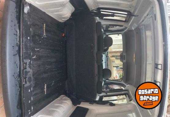 Utilitarios - Renault Kangoo 2017 Nafta 184842Km - En Venta
