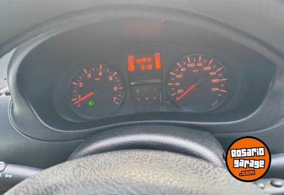Utilitarios - Renault Kangoo 2017 Nafta 184842Km - En Venta