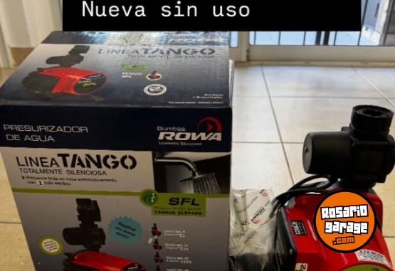 Herramientas - Bomba Presurizadora Rowa Tango SFL 20 4 duchas en simultaneo - En Venta