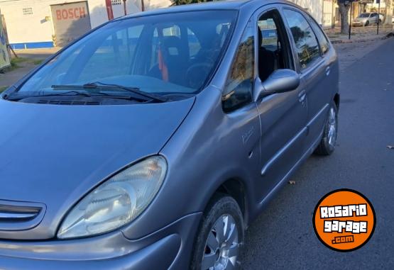 Autos - Citroen Xsara picasso 2004 Nafta 111111Km - En Venta