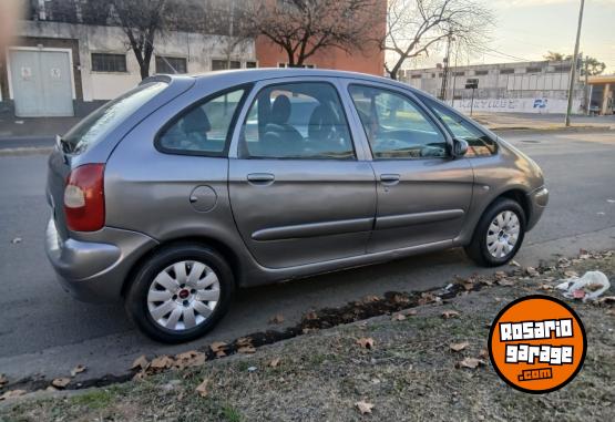 Autos - Citroen Xsara picasso 2004 Nafta 111111Km - En Venta