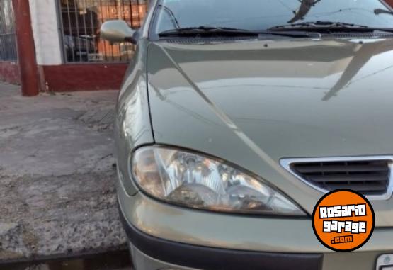 Autos - Renault Megane 1.6 16v 2004 GNC 360000Km - En Venta