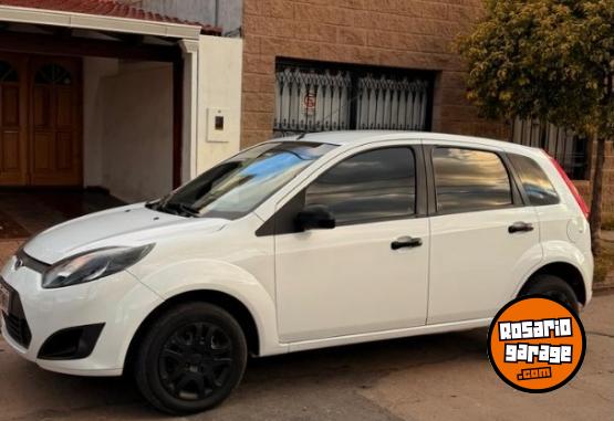 Autos - Ford FIESTA 5 PUERTAS 2011 Nafta 84000Km - En Venta