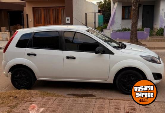 Autos - Ford FIESTA 5 PUERTAS 2011 Nafta 84000Km - En Venta