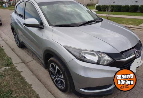 Autos - Honda Hrv 2017 Nafta 140000Km - En Venta