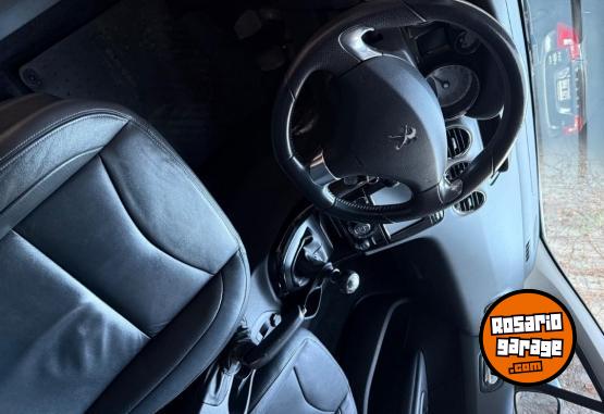 Autos - Peugeot 308 2017 Nafta 135000Km - En Venta