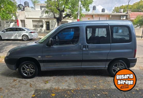 Utilitarios - Peugeot Partner patagónica 2009 Diesel 1Km - En Venta