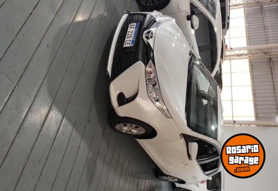 Autos - Toyota Yaris XS 2022 Nafta 39636Km - En Venta