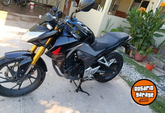 Motos - Honda CB190 2018 Nafta 8000Km - En Venta
