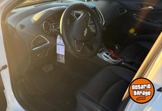 Autos - Chevrolet Cruze LT Aut 2023 Nafta 48000Km - En Venta