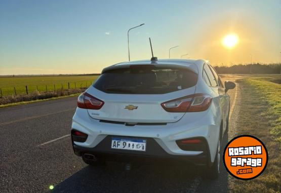 Autos - Chevrolet Cruze LT Aut 2023 Nafta 48000Km - En Venta