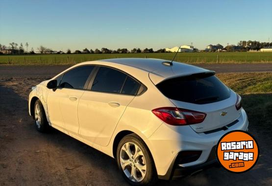 Autos - Chevrolet Cruze LT Aut 2023 Nafta 48000Km - En Venta