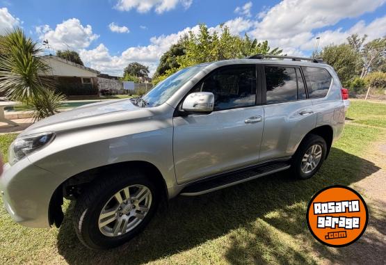 Camionetas - Toyota Toyota land cruiser vx 2012 Nafta 165000Km - En Venta