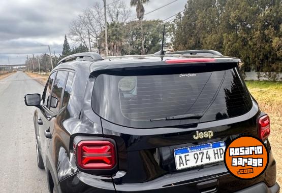 Camionetas - Jeep Renegade 2023 Nafta 73000Km - En Venta