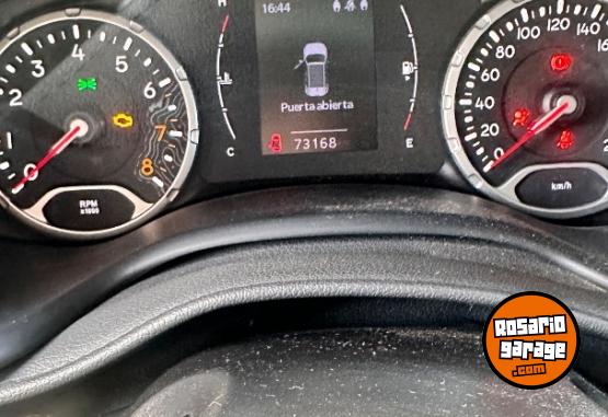 Camionetas - Jeep Renegade 2023 Nafta 73000Km - En Venta