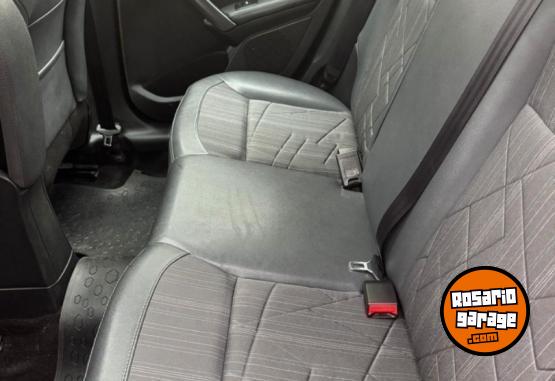 Autos - Peugeot Feline pack cuir 2016 Nafta 100000Km - En Venta