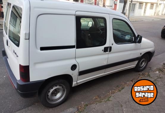 Utilitarios - Citroen Berlingo 2007 Diesel 240000Km - En Venta
