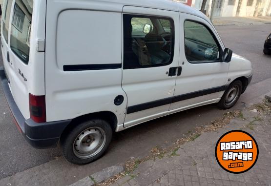 Utilitarios - Citroen Berlingo 2007 Diesel 240000Km - En Venta