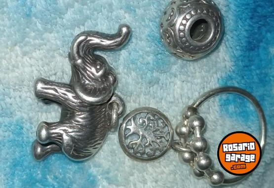 Indumentaria - Liquido lote plata x 20 mil Z Sur - En Venta