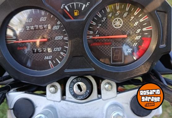 Motos - Yamaha YBR z 2021 Nafta 25000Km - En Venta