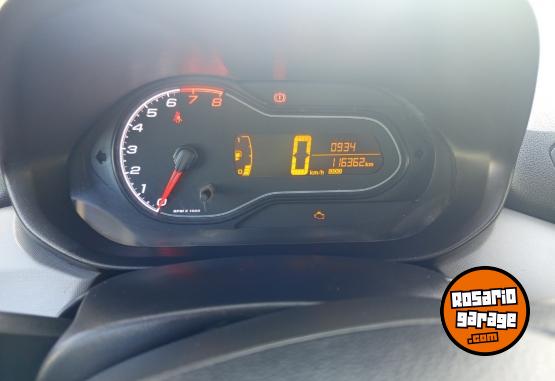 Autos - Chevrolet Onix 2017 Nafta 108000Km - En Venta