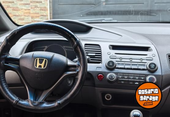 Autos - Honda Civic 2008 Nafta 233000Km - En Venta