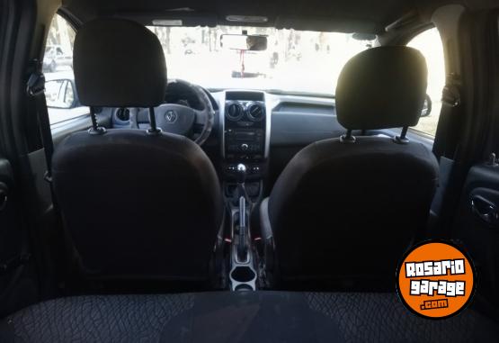Autos - Renault Duster 2017 GNC 110000Km - En Venta