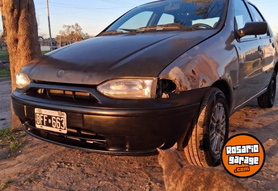 Autos - Fiat Palio 2000 Nafta 200000Km - En Venta
