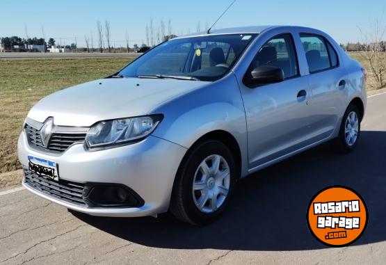 Autos - Renault Logan Authentique plus 8v 2017 GNC 200000Km - En Venta
