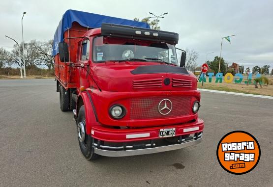Camiones y Grúas - Vendo mercede benz - En Venta