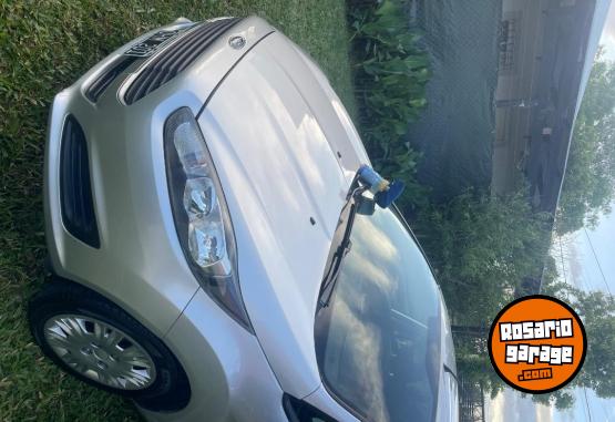 Autos - Ford Fiesta Kinetic S 2014 Nafta 117000Km - En Venta