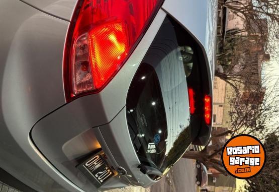Autos - Ford Fiesta Kinetic S 2014 Nafta 117000Km - En Venta