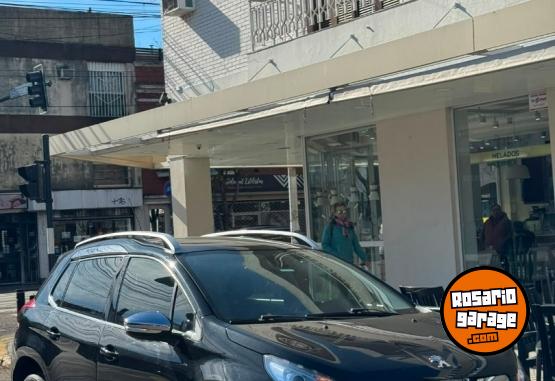 Autos - Peugeot 2008 2017 Nafta 130000Km - En Venta