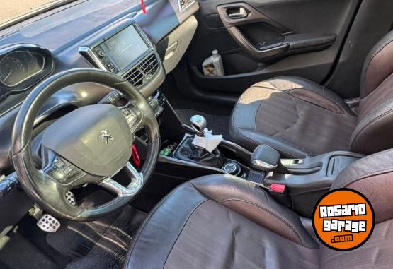 Autos - Peugeot 2008 2017 Nafta 130000Km - En Venta