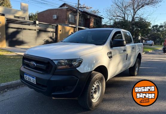 Camionetas - Ford Ranger 2023 Diesel 75000Km - En Venta
