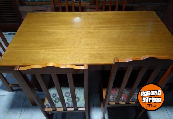 Hogar - Mesa comedor y seis sillas - En Venta